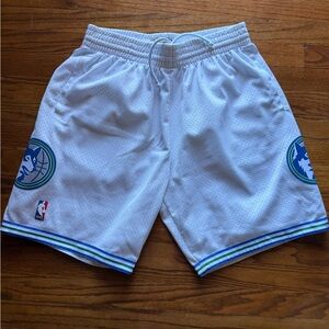 Minnesota Timberwolves Mitchell & Ness White Hardwood Classics Shorts